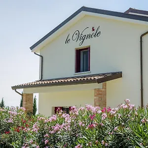  Alloggio per agriturismo Alloggi Agrituristici Le Vignole Italia